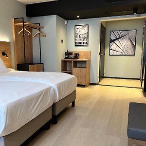 Standard Room Mobility accessible